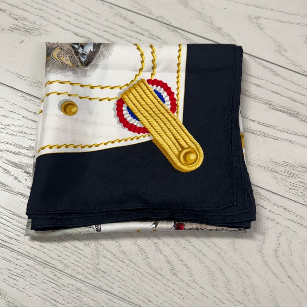 Hermes Scarf with White, Brown, and Gold Accents - Picture 5 of 16
